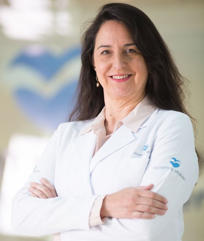 A responsável pela equipe de interpretação de Holter do IMD